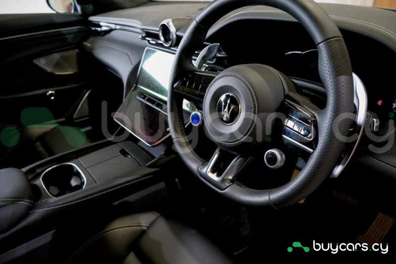 Maserati Granturismo Серый