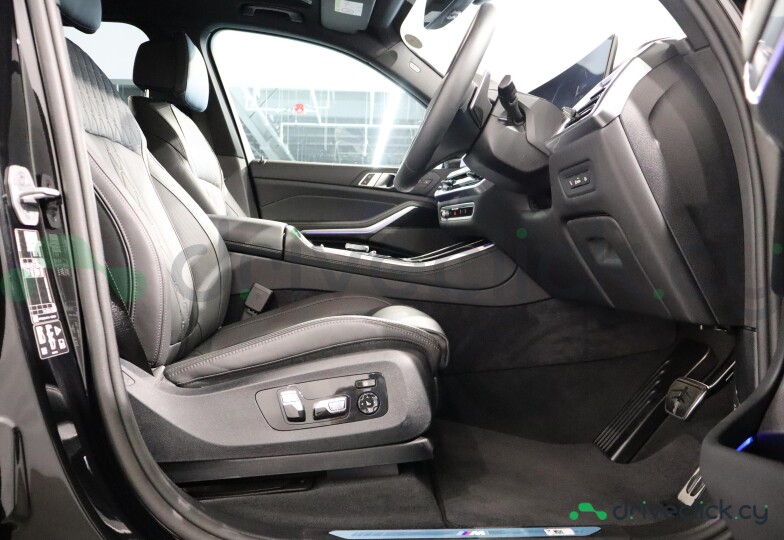 BMW X5 Черный