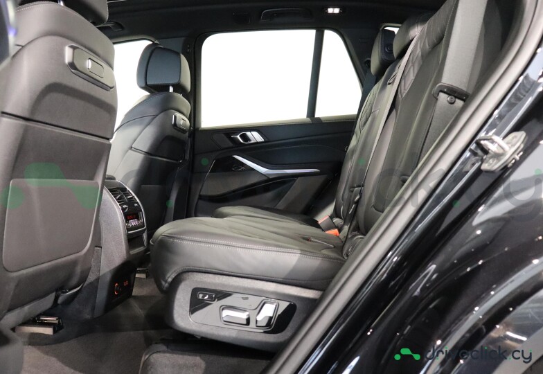 BMW X5 Черный
