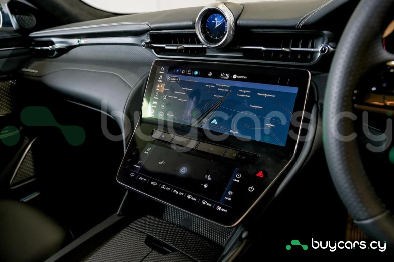 Maserati Granturismo Серый