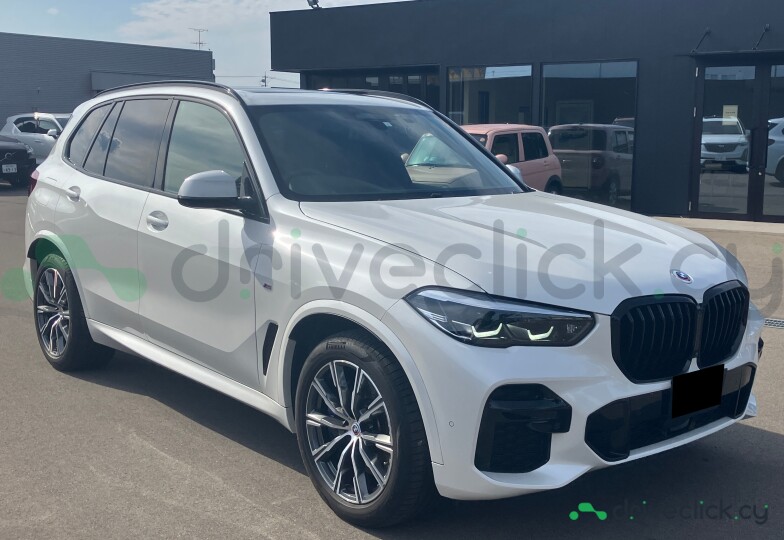 BMW X5 White