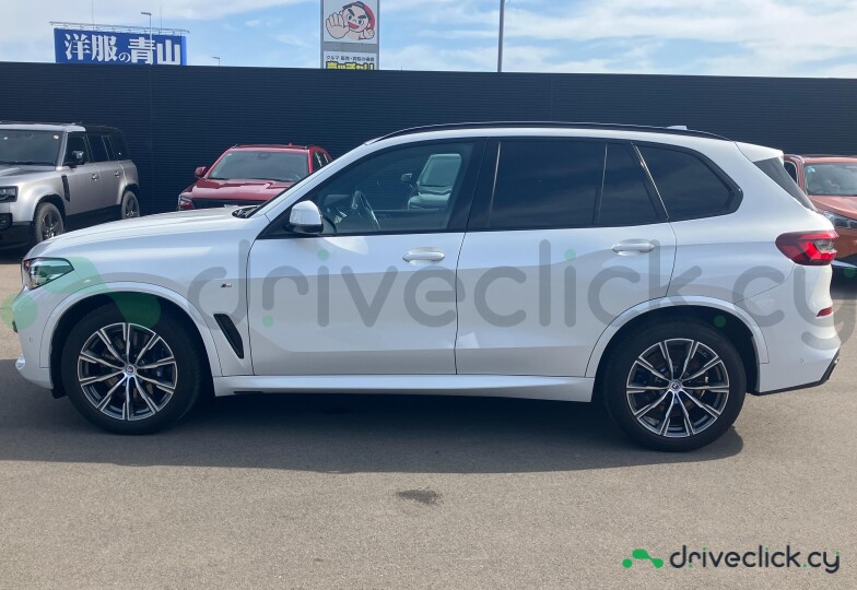 BMW X5 White