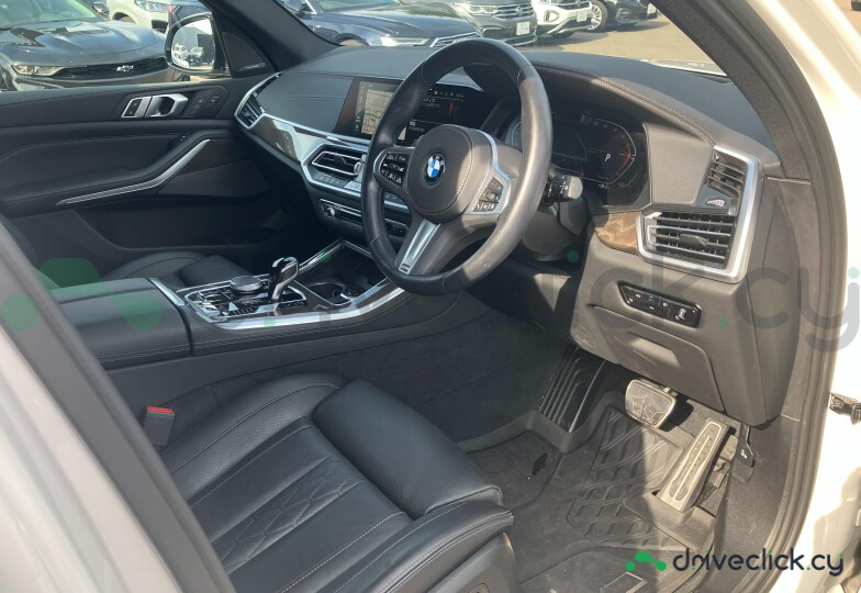 BMW X5 White