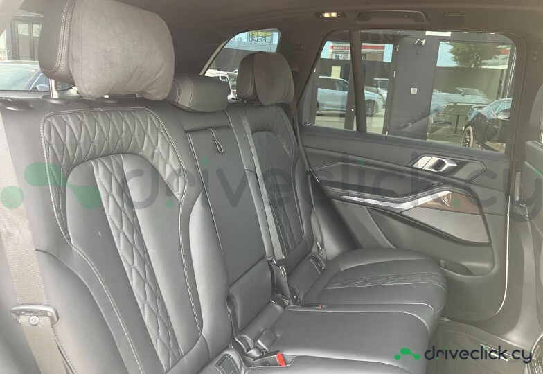 BMW X5 White