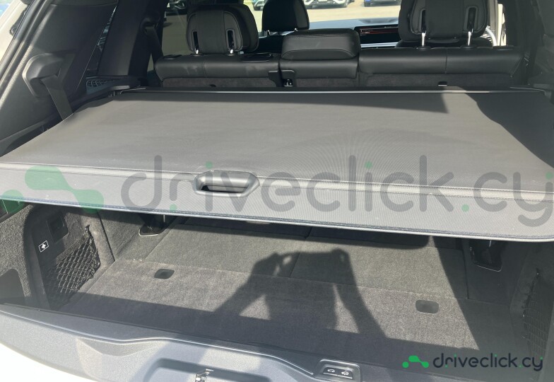 BMW X5 White