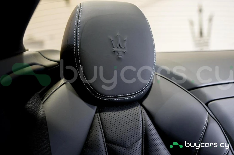 Maserati Granturismo Серый