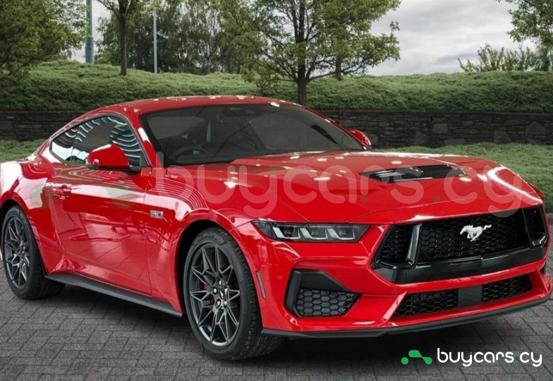Ford Mustang Красный