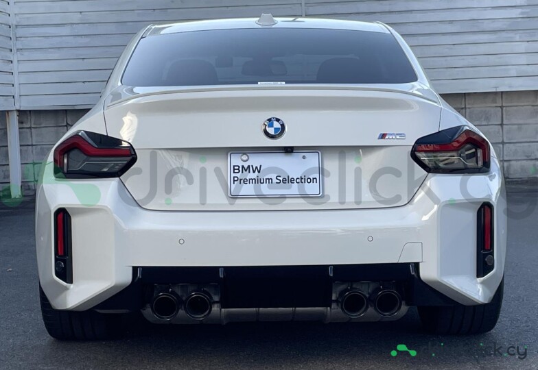BMW M2 White