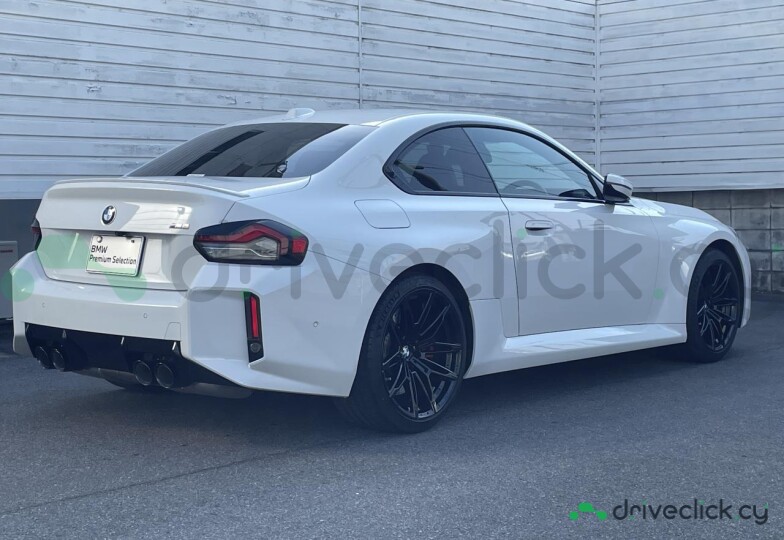 BMW M2 White