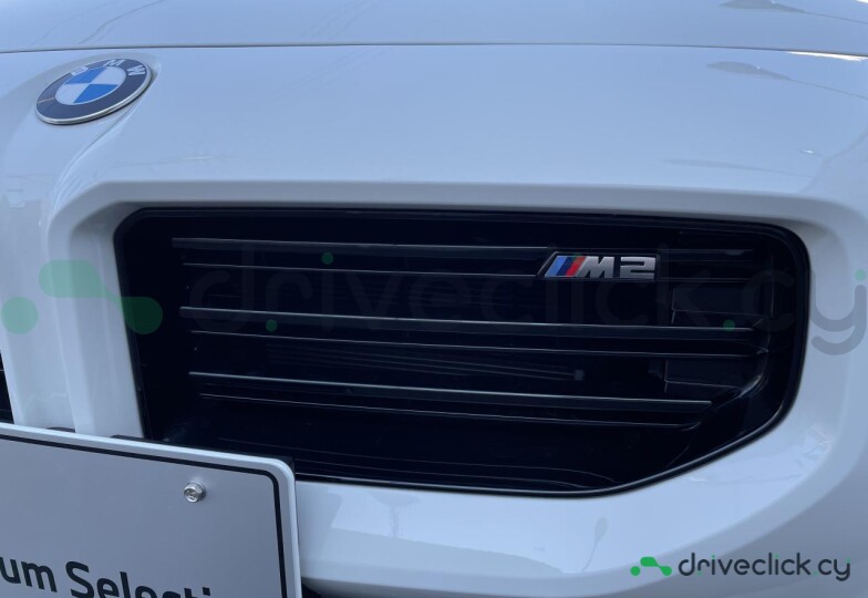 BMW M2 White