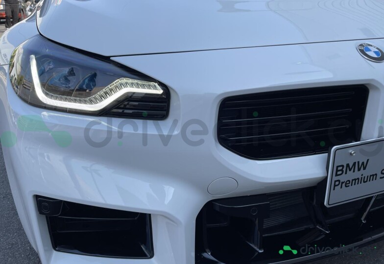 BMW M2 White