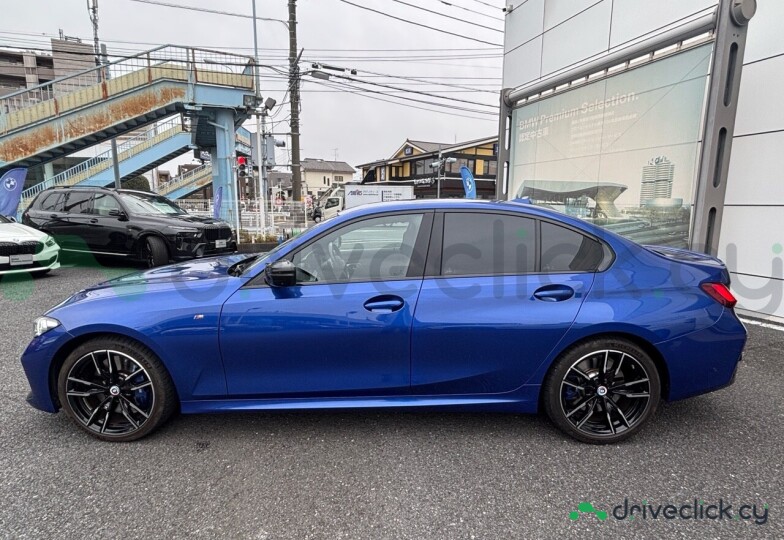 BMW 3 series Blue