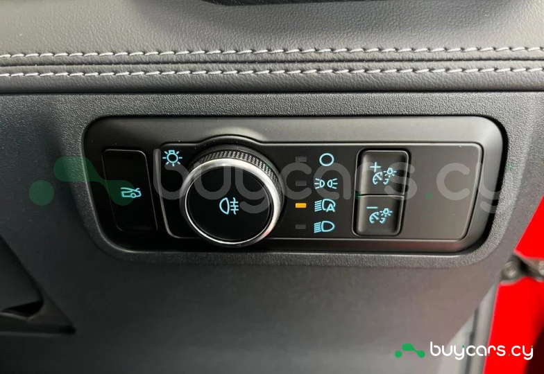 Ford Mustang Красный