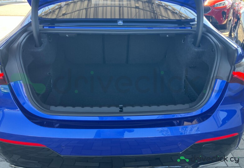 BMW 4 series Blue