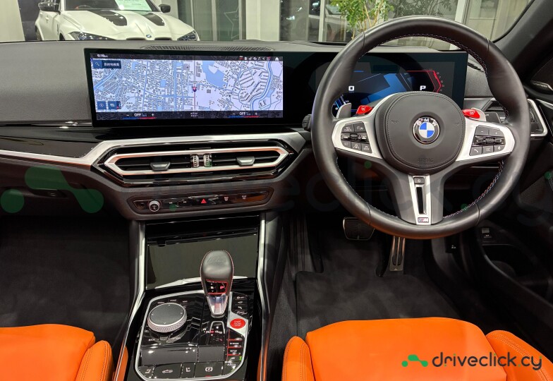 BMW M4 White