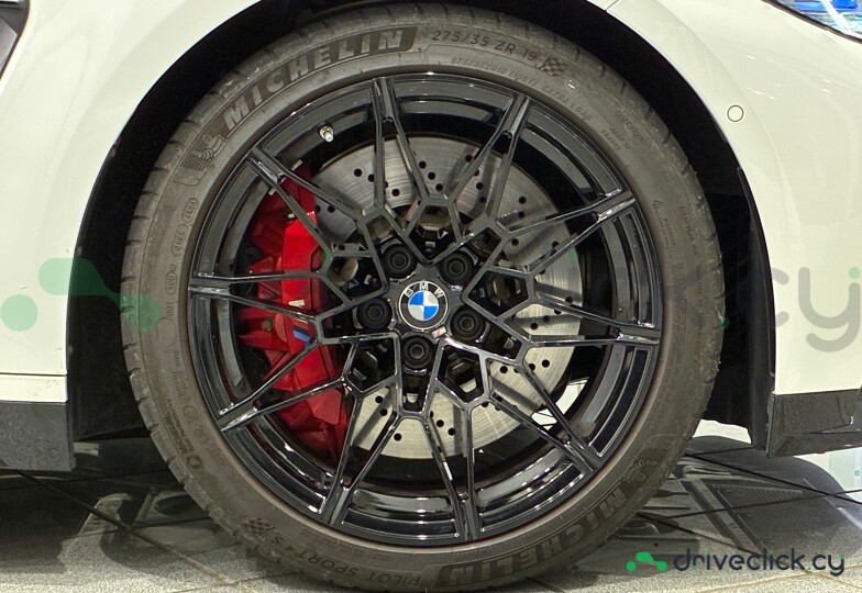 BMW M4 White