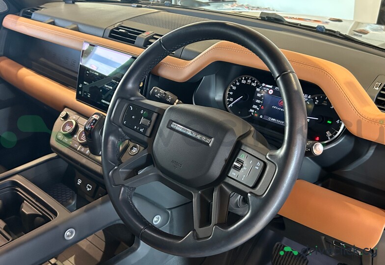Land Rover Defender silver