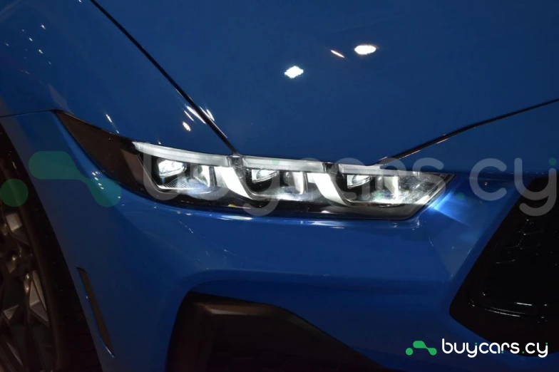 Ford Mustang Синий