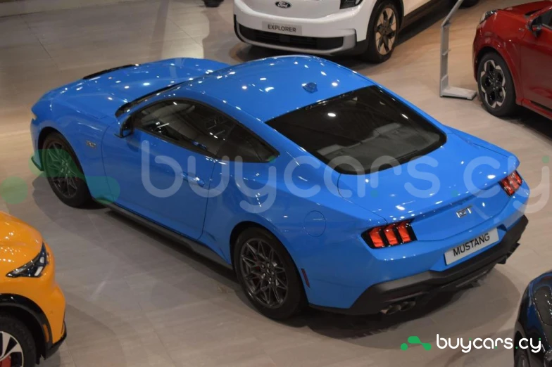 Ford Mustang Синий