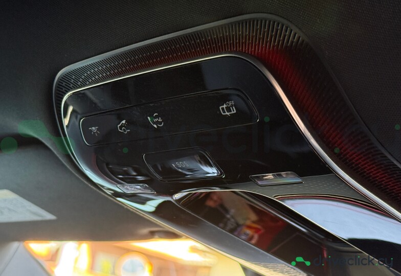 Mercedes EQE SUV Black