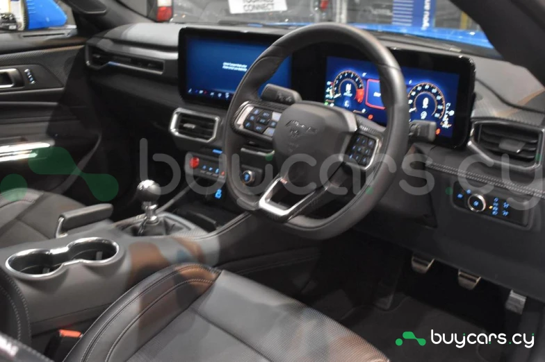 Ford Mustang Синий