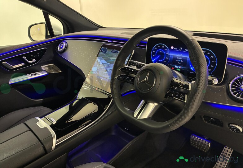 Mercedes EQE SUV White