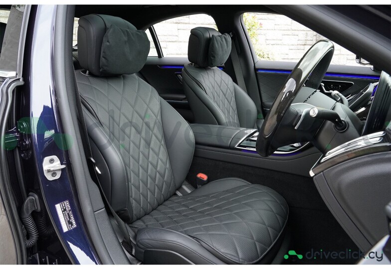 Mercedes S-class Blue