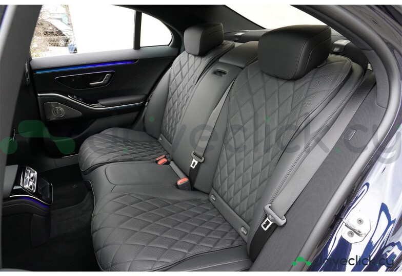 Mercedes S-class Blue