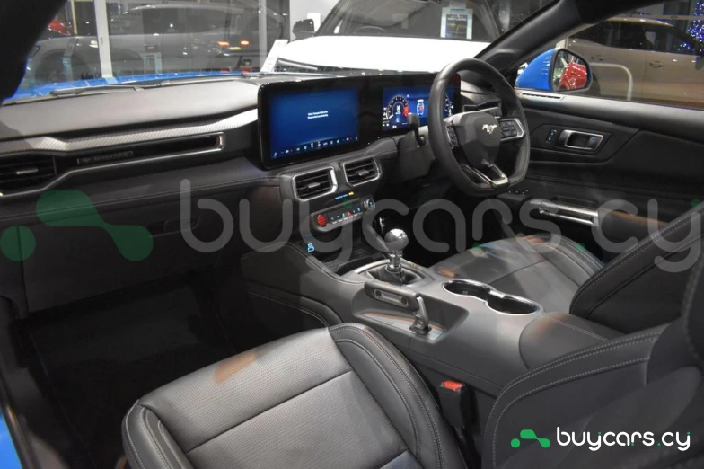 Ford Mustang Синий