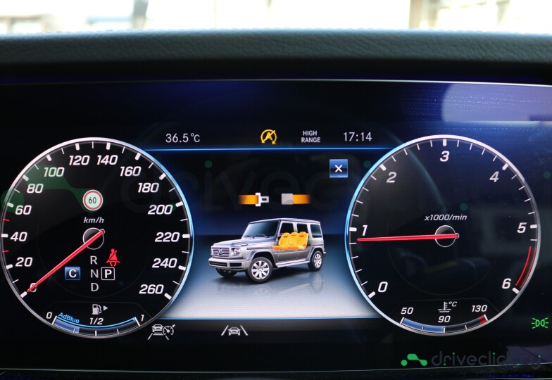 Mercedes G-class White