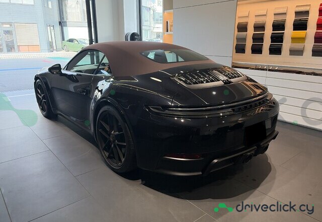 Porsche 911 Black