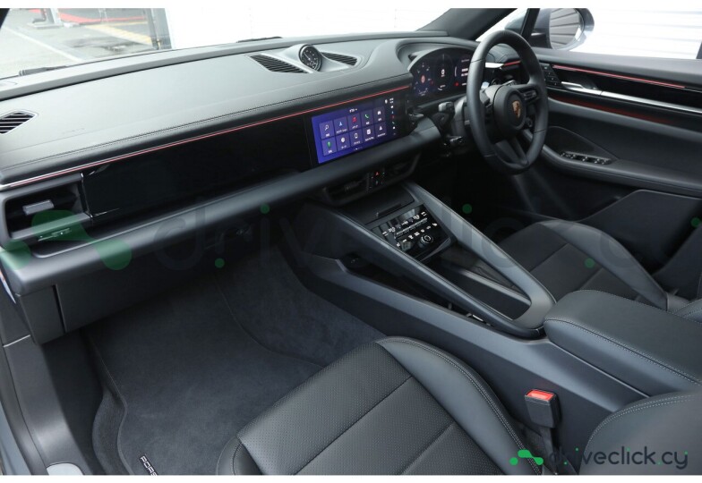 Porsche Macan Grey