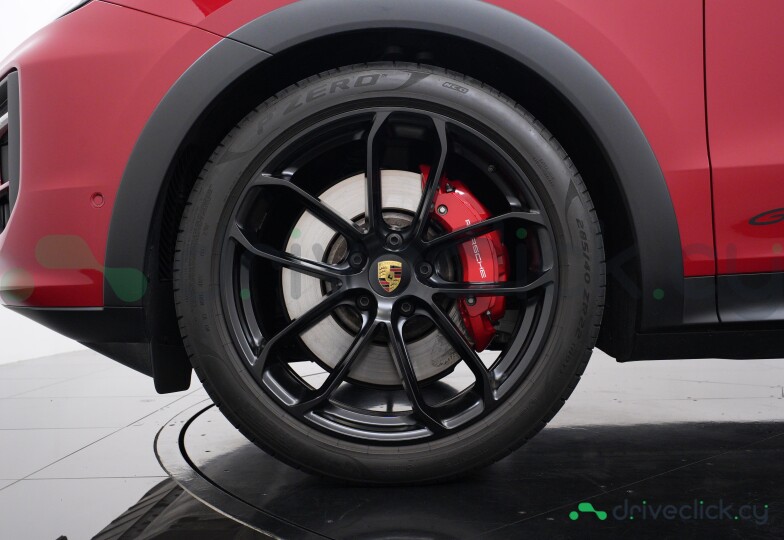 Porsche Cayenne Coupe Red