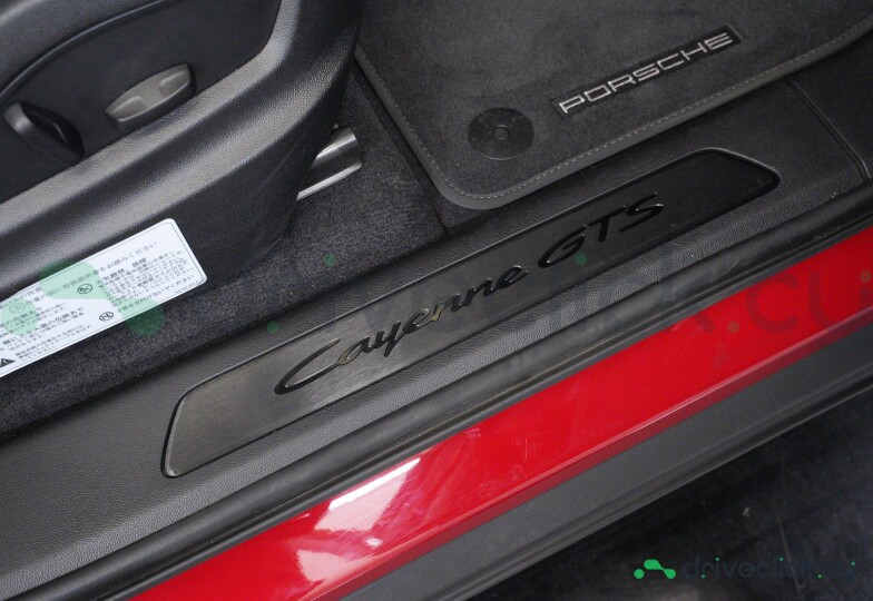Porsche Cayenne Coupe Red