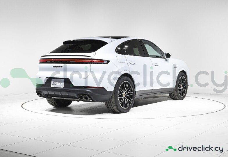 Porsche Cayenne Coupe White