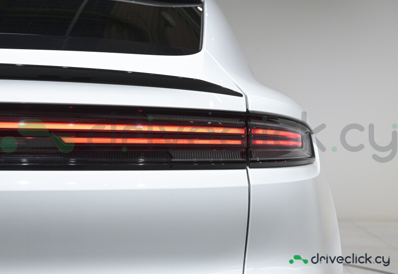 Porsche Cayenne Coupe White