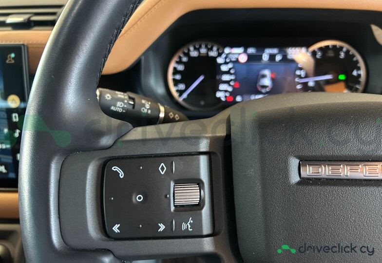 Land Rover Defender silver
