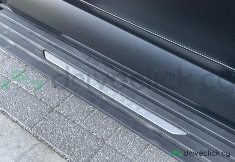 Land Rover Range Rover Sport Black