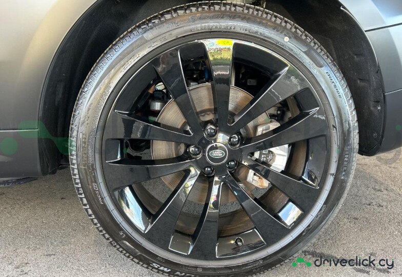 Land Rover Range Rover Sport Black