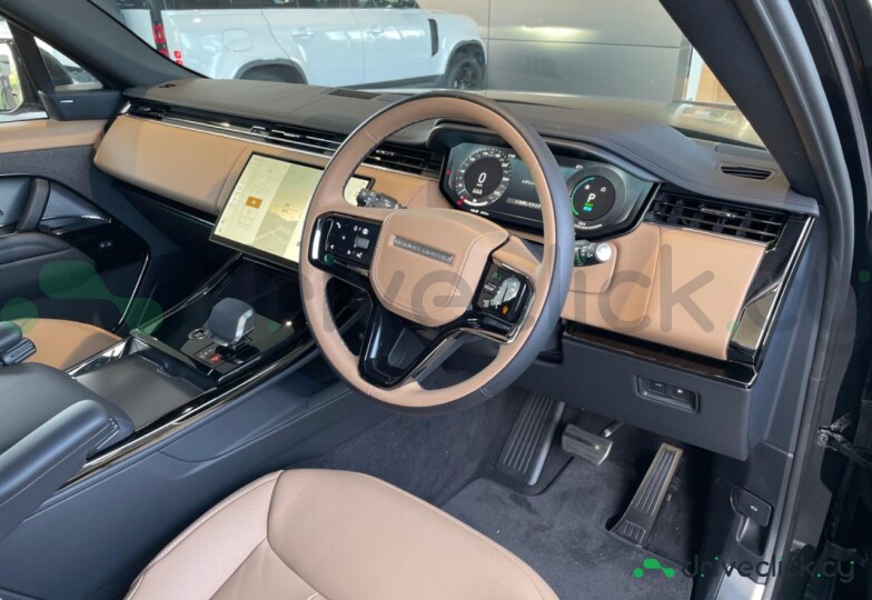 Land Rover Range Rover Sport Black