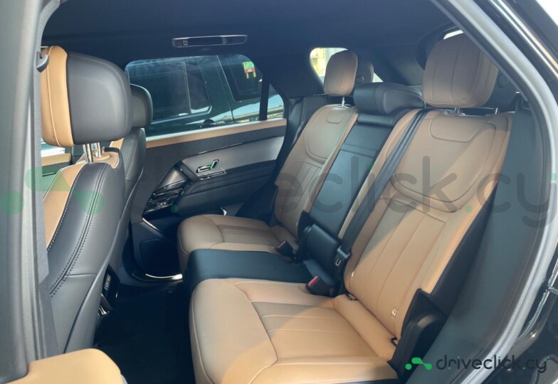 Land Rover Range Rover Sport Black