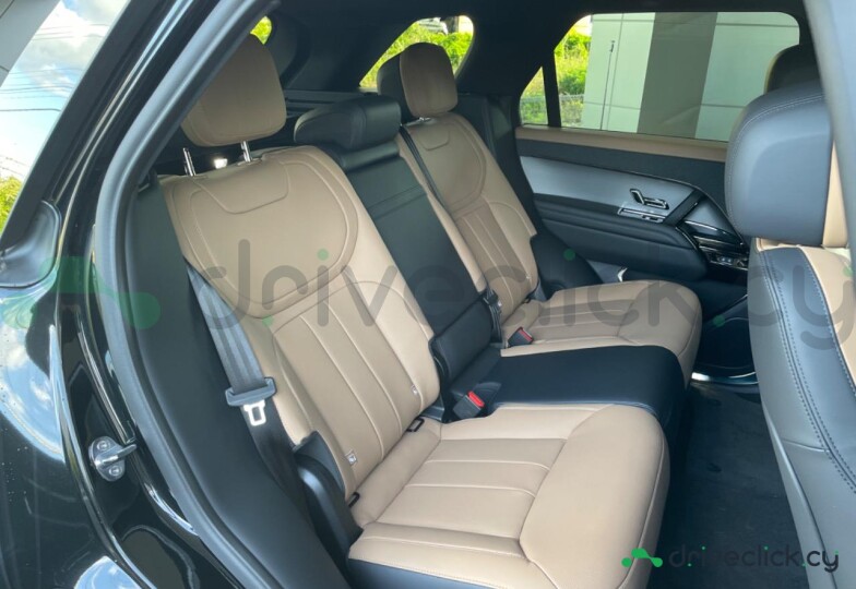 Land Rover Range Rover Sport Black