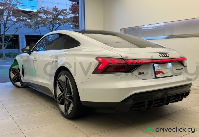 Audi e-tron GT Grey