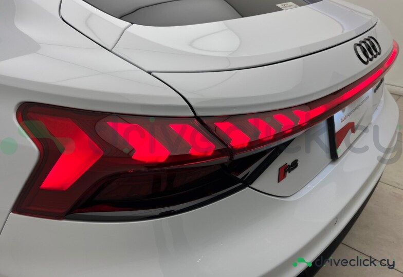 Audi e-tron GT Grey
