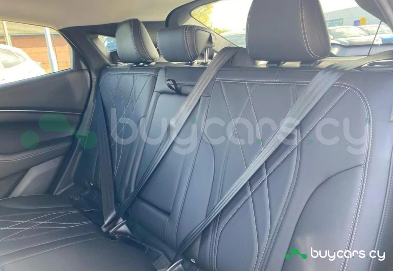 Ford Mustang Mach-E Зеленый