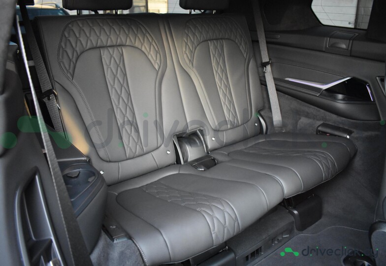BMW X7 White