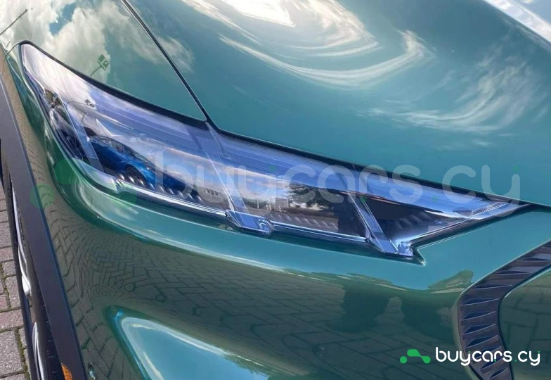 Ford Mustang Mach-E Зеленый