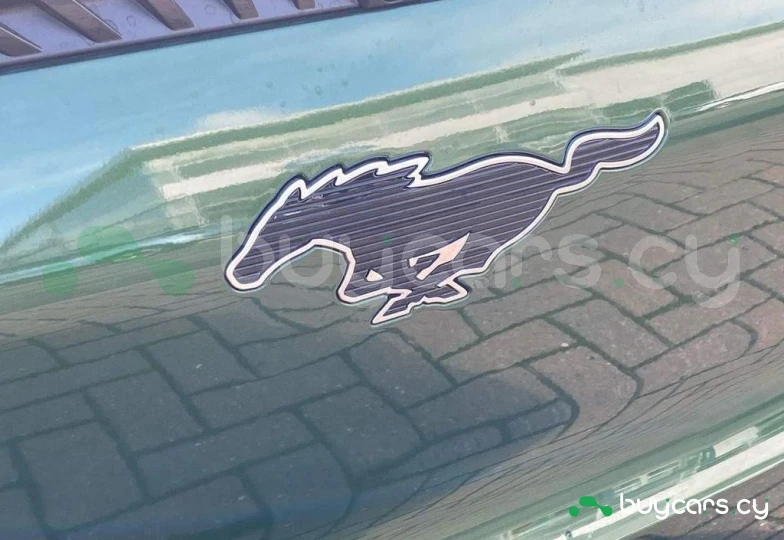 Ford Mustang Mach-E Зеленый