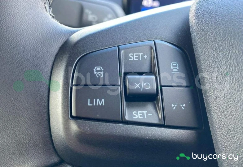 Ford Mustang Mach-E Зеленый