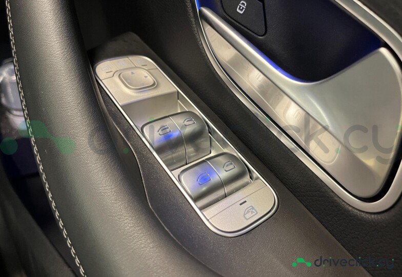 Mercedes GLE-class Black